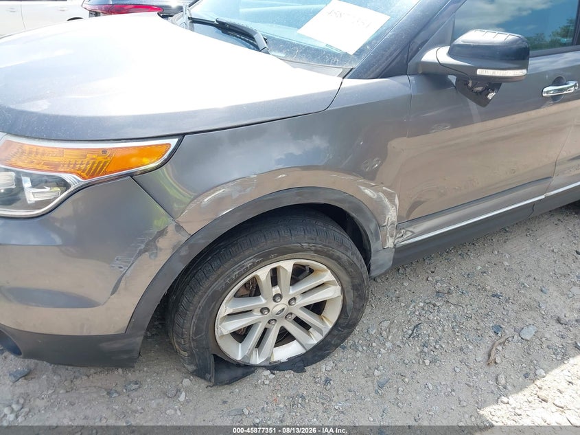 2014 FORD EXPLORER auction photo 6