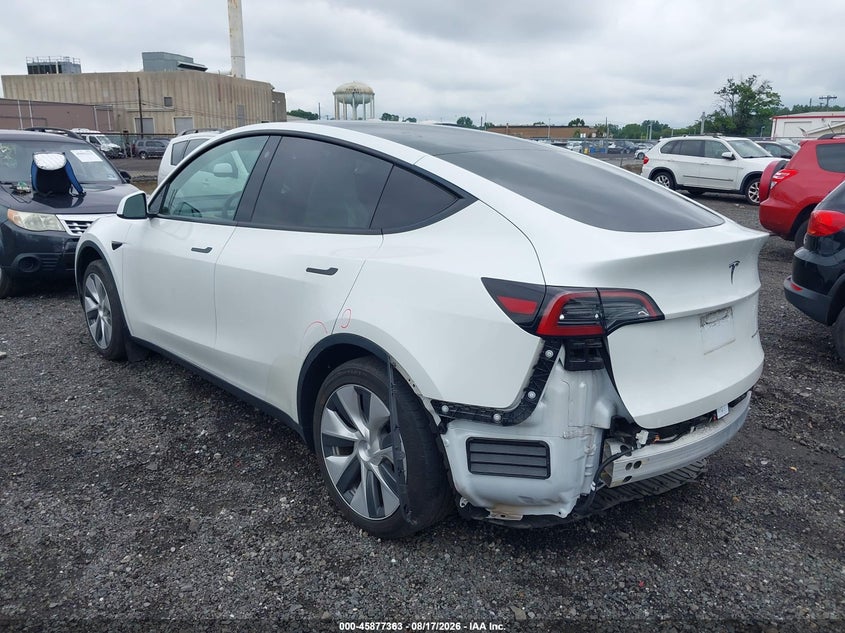 2023 TESLA MODEL Y auction photo 3
