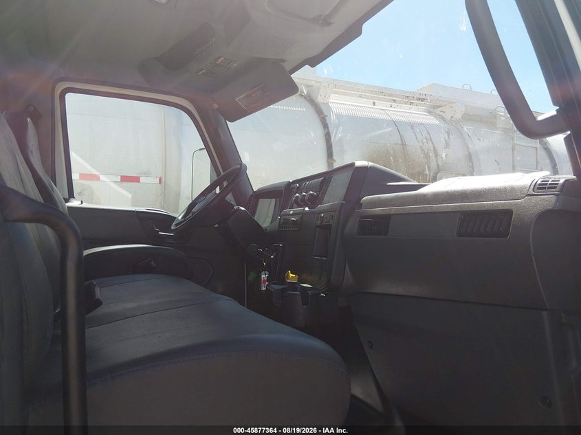 2022 INTERNATIONAL MV TRUCK N/A