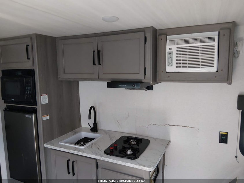 2024 KEYSTONE RV HIDEOUT auction photo 7