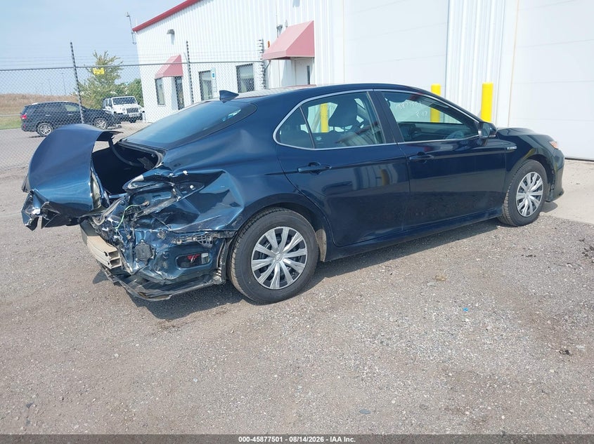 2021 TOYOTA CAMRY auction photo 4