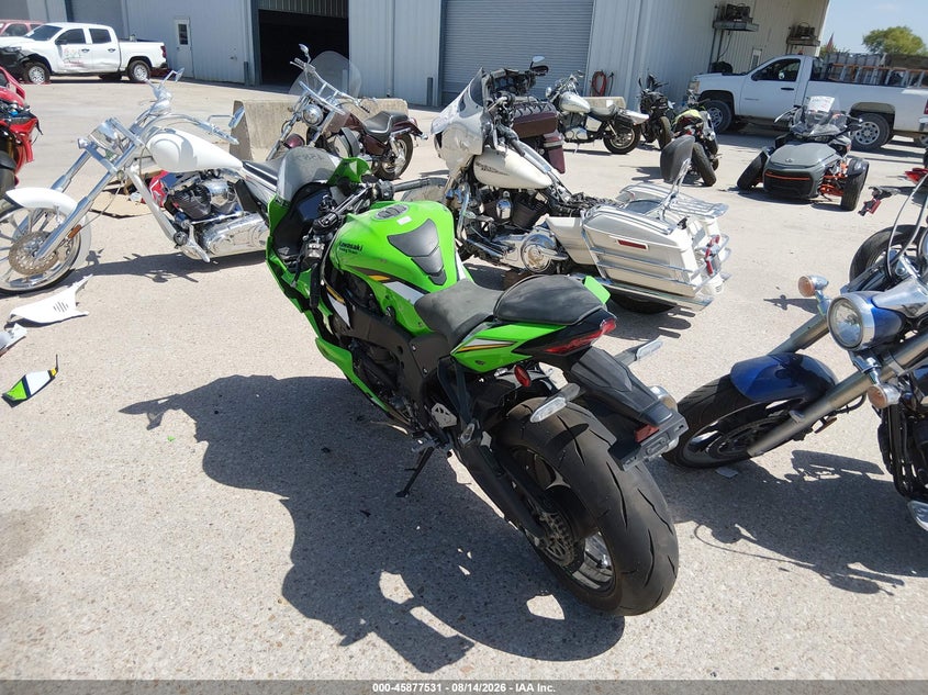 KAWASAKI ZX1002 2025
