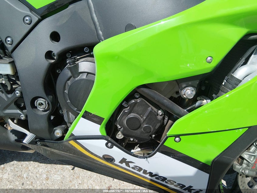 KAWASAKI ZX1002 2025
