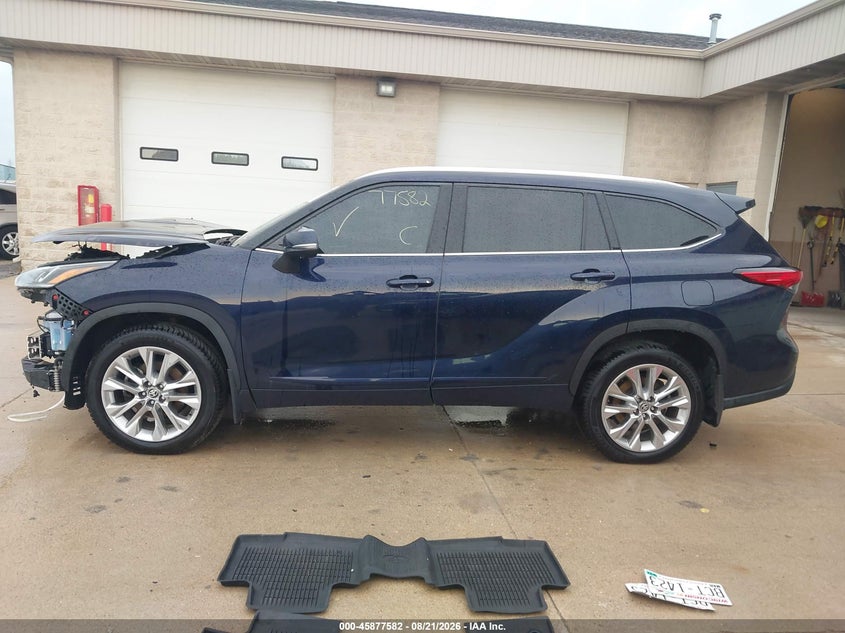 TOYOTA HIGHLANDER - zdjęcie 15