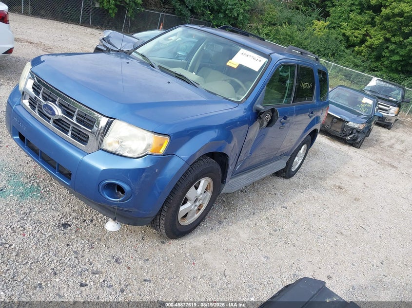 2009 Ford Escape, Left Side, IAAI, VIN 1FMCU03G49KB86228 — photo 2