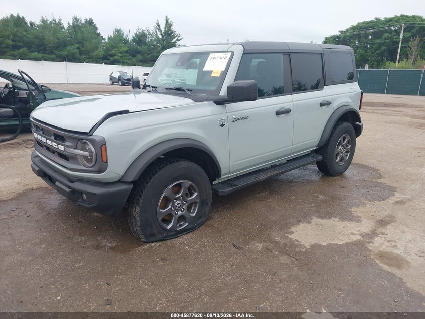 2023 FORD BRONCO auction photo 2