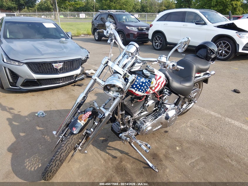 HARLEY-DAVIDSON FXSTDI 2003