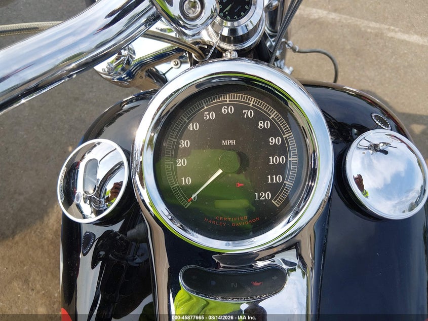 HARLEY-DAVIDSON FXSTDI 2003