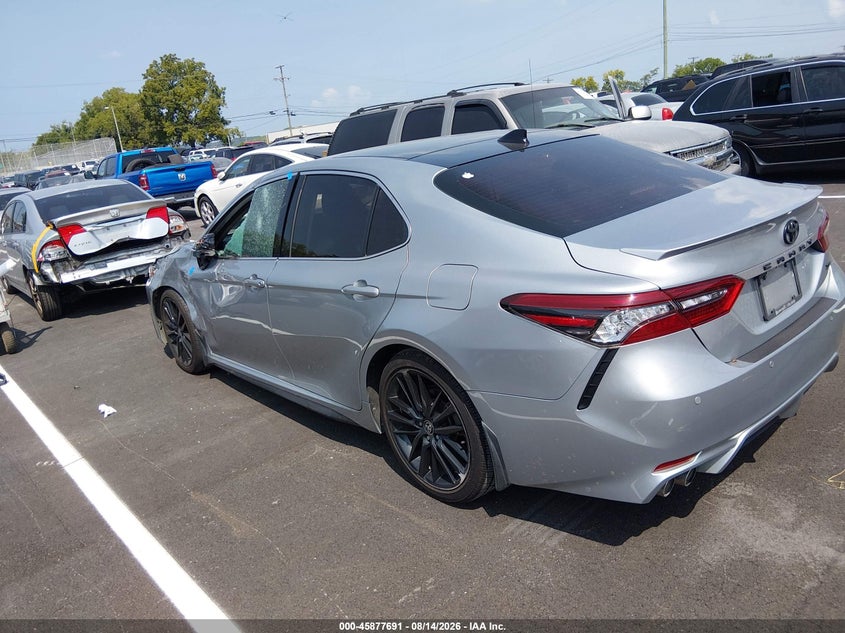 2022 TOYOTA CAMRY auction photo 3