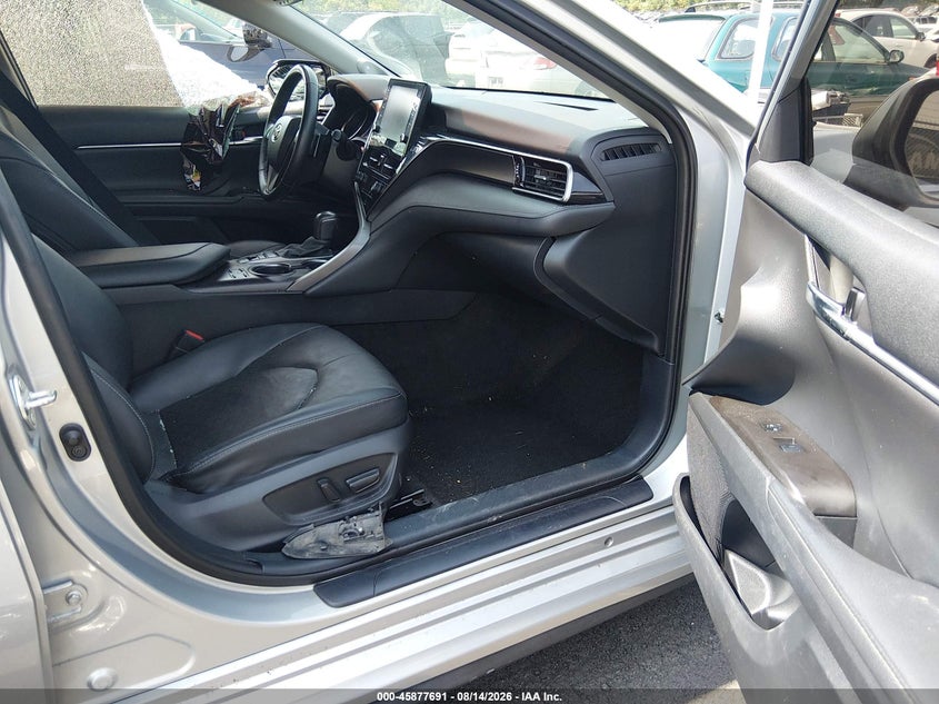 2022 TOYOTA CAMRY auction photo 5