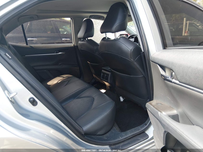 2022 TOYOTA CAMRY auction photo 8