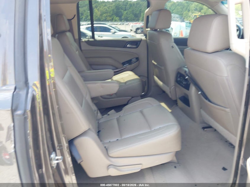 2019 GMC YUKON XL auction photo 8
