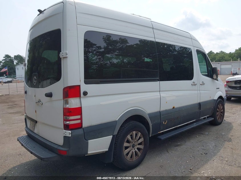 2007 FREIGHTLINER SPRINTER 2500 · Фото 4