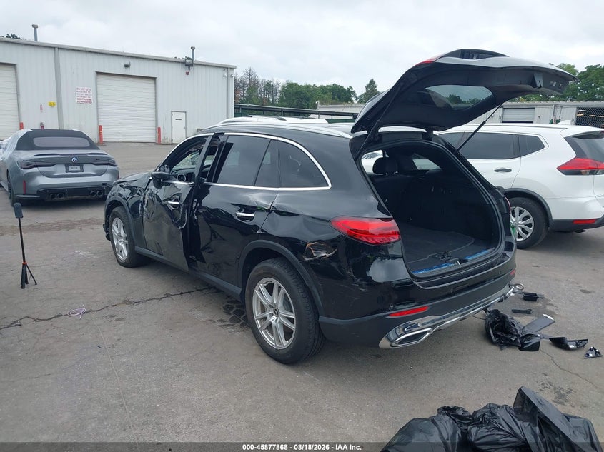 2024 MERCEDES-BENZ GLC 300 auction photo 3