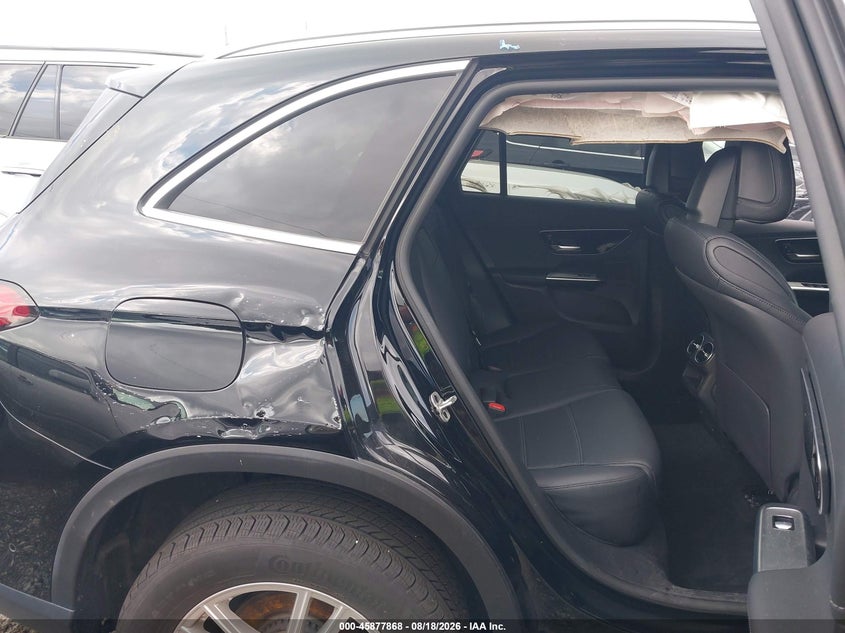 2024 MERCEDES-BENZ GLC 300 auction photo 8