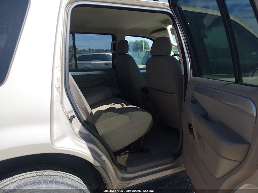 MERCURY MOUNTAINEER 2004 VIN 4M2ZU86K74UJ07445