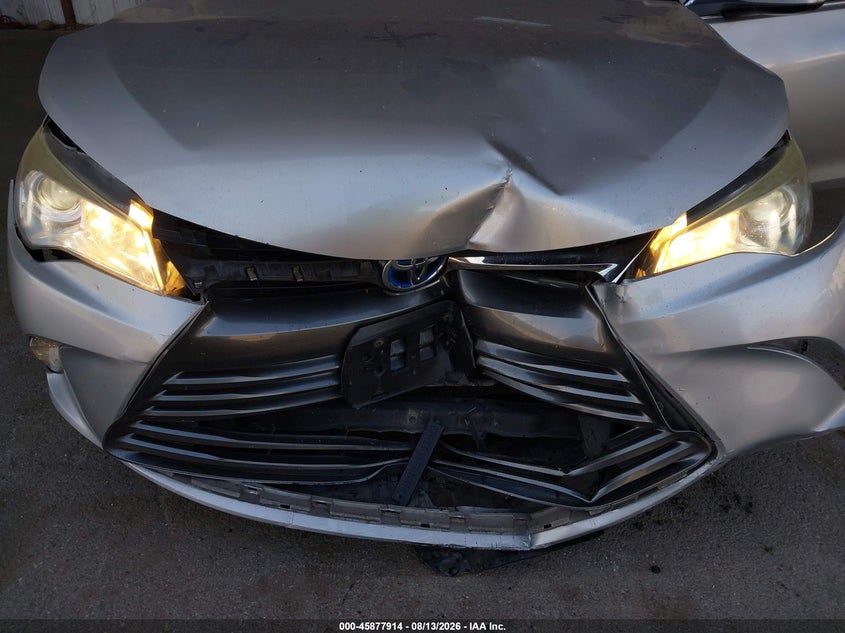 2016 TOYOTA CAMRY HYBRID auction photo 6