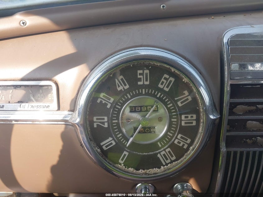 1941 CADILLAC 4 DOOR SEDAN auction photo 7