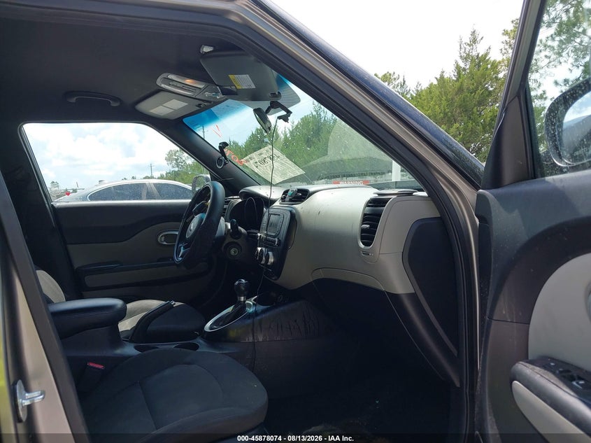 2017 KIA SOUL auction photo 5