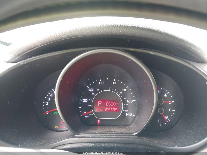 2017 KIA SOUL auction photo 7