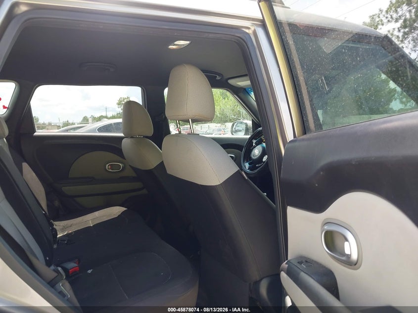 2017 KIA SOUL auction photo 8
