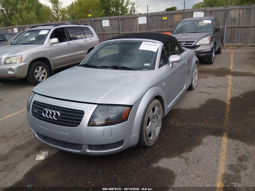 2002 AUDI TT auction photo 2