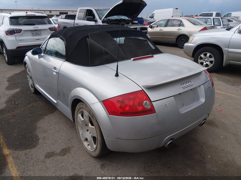 2002 AUDI TT auction photo 3