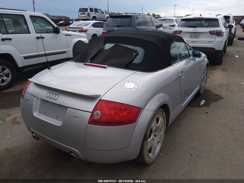 2002 AUDI TT auction photo 4