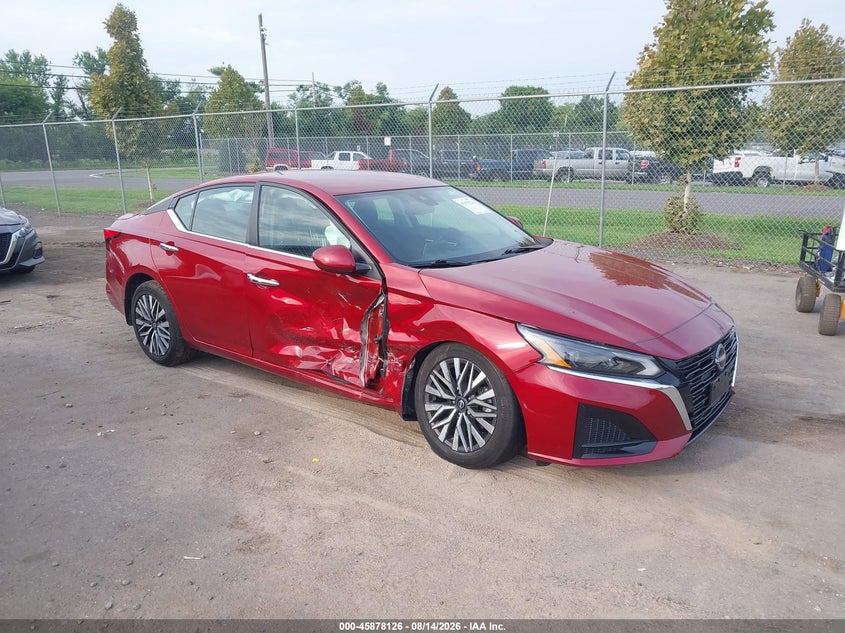 2023 NISSAN ALTIMA auction photo 1