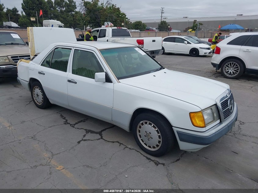 1993 MERCEDES-BENZ 300 auction photo 1