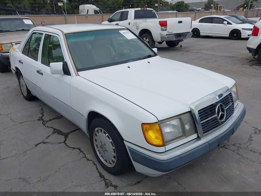 1993 MERCEDES-BENZ 300 auction photo 6
