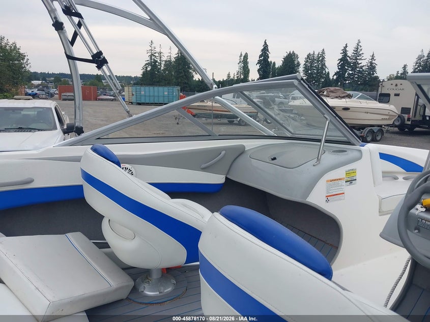 2007 BAYLINER BOAT & TRAILER auction photo 5