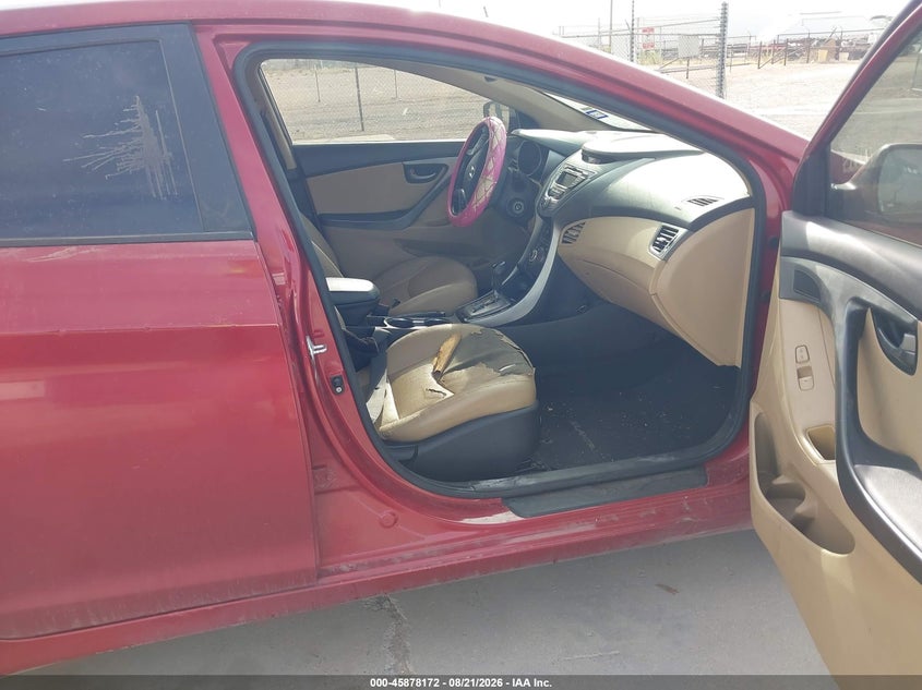 2013 HYUNDAI ELANTRA auction photo 5