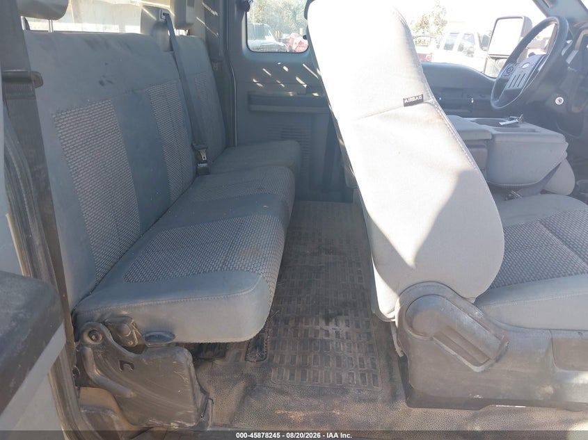 2016 FORD F-550 CHASSIS auction photo 8