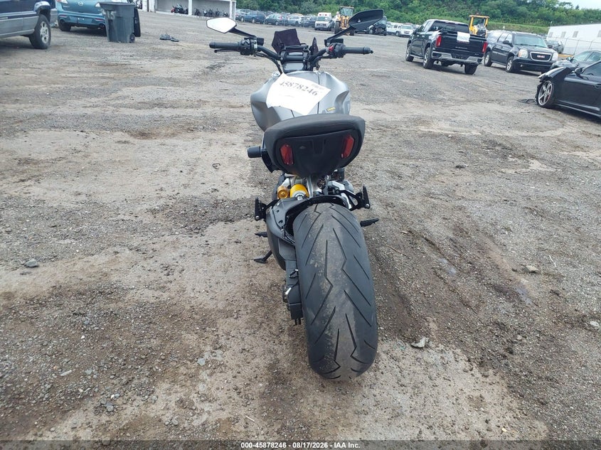 2019 DUCATI DIAVEL auction photo 6