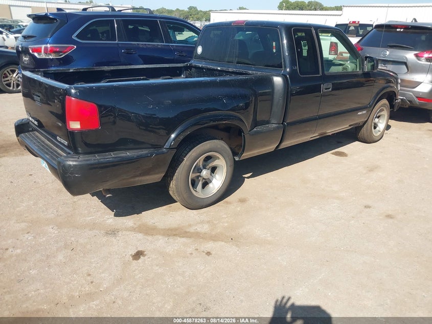 2003 CHEVROLET S-10 auction photo 4