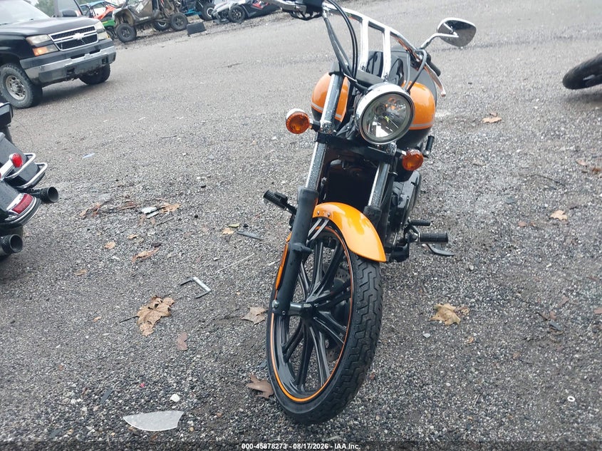 KAWASAKI VN900 2021