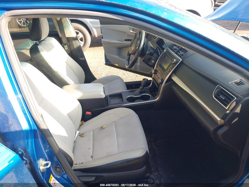 TOYOTA CAMRY - zdjęcie 5
