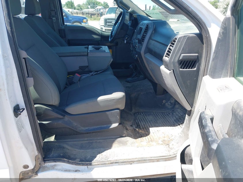 2017 FORD F-550 CHASSIS auction photo 5