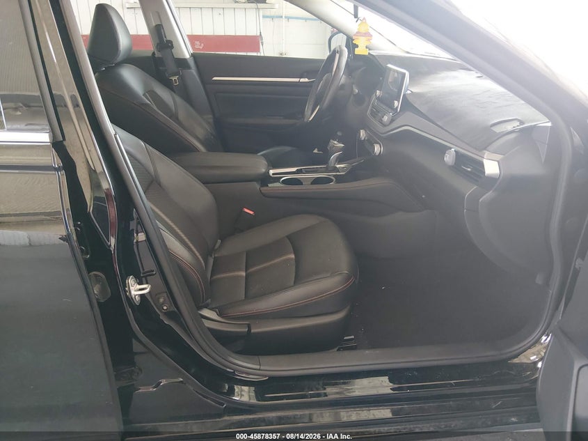 2024 NISSAN ALTIMA auction photo 5