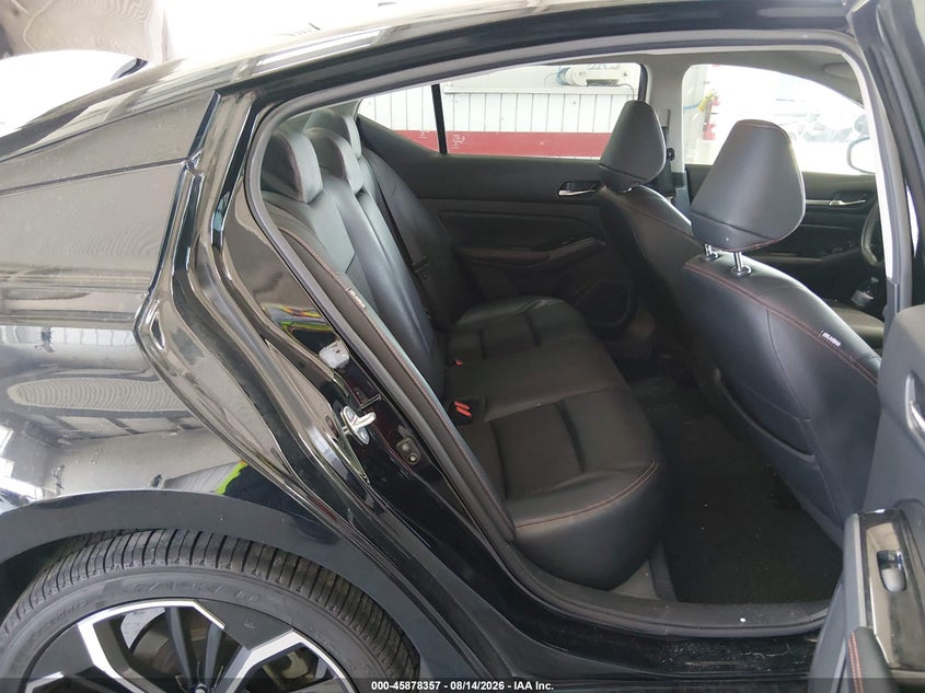 2024 NISSAN ALTIMA auction photo 8
