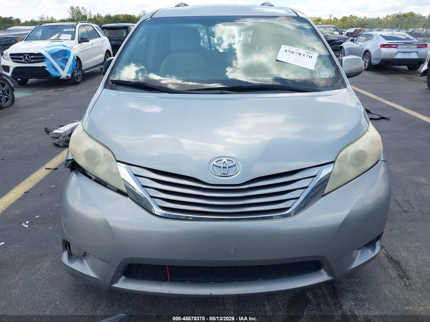 2015 TOYOTA SIENNA VAN 3.5L V-6 DOHC, VVT, 266HP
