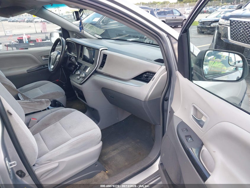 2015 TOYOTA SIENNA VAN 3.5L V-6 DOHC, VVT, 266HP