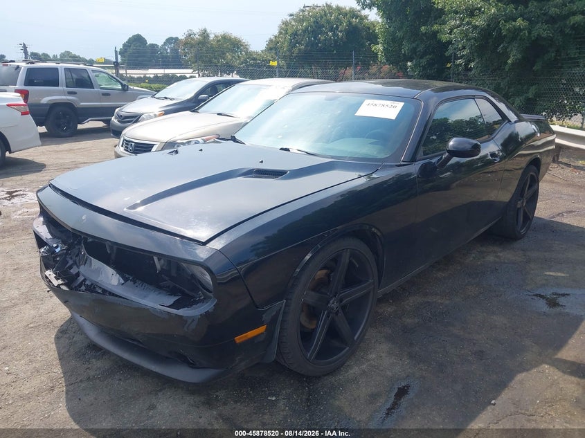 2012 Dodge Challenger, Front End, IAAI, VIN 2C3CDYAG4CH243424 — photo 2