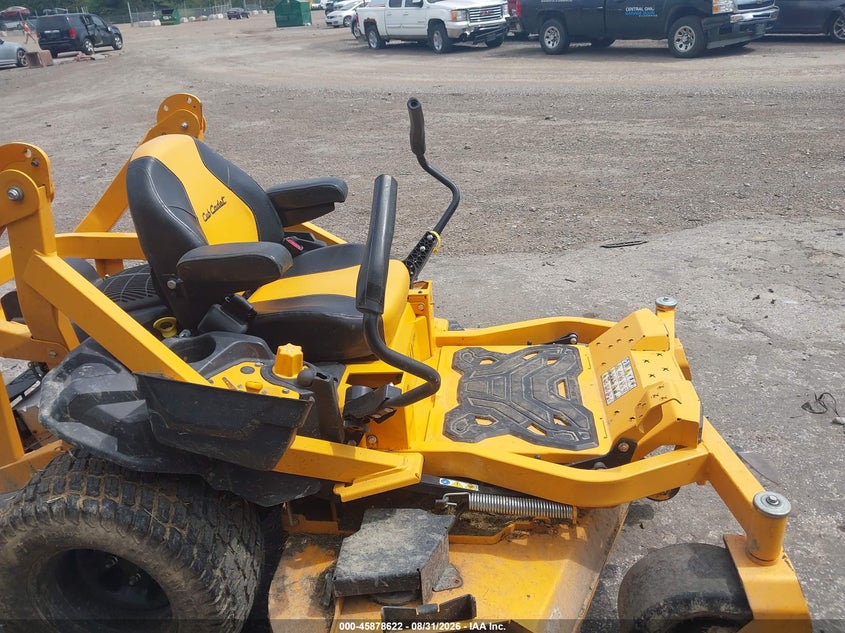 2020 CUB CADET ULTIMA ZTX4-60 ZERO TURN MOWER auction photo 5