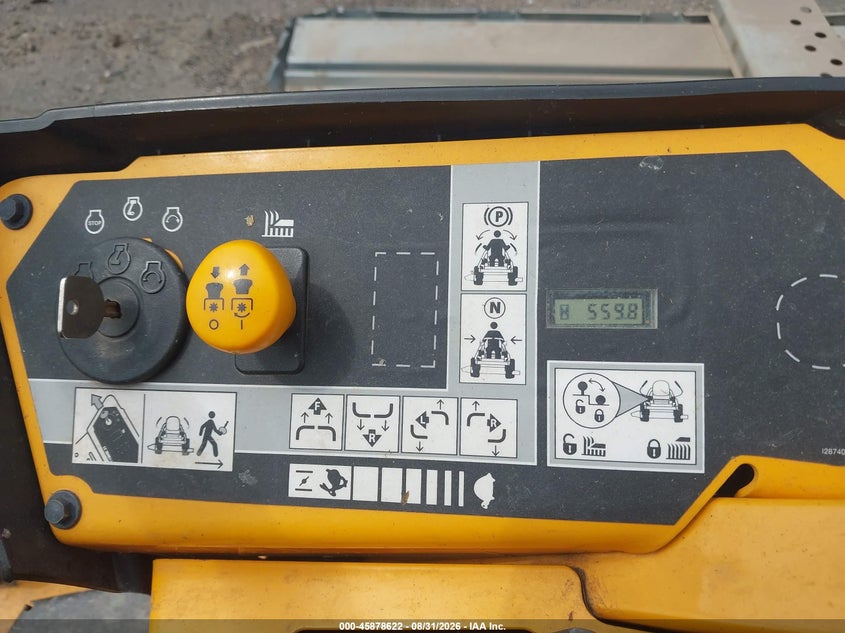 2020 CUB CADET ULTIMA ZTX4-60 ZERO TURN MOWER auction photo 7