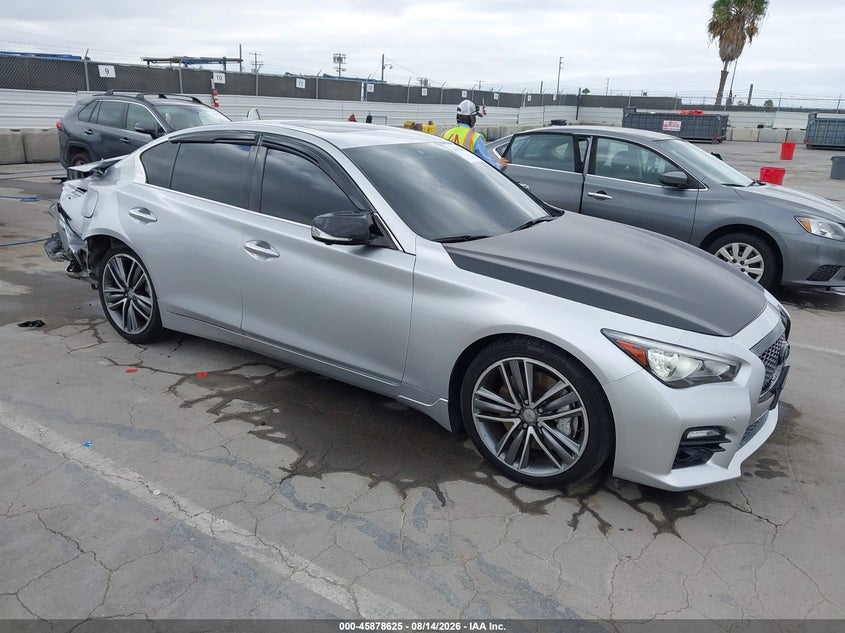 2014 INFINITI Q50 SPORT