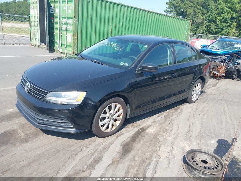 2015 VOLKSWAGEN JETTA auction photo 2