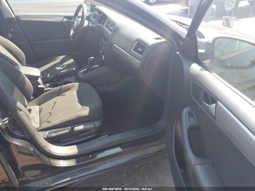 2015 VOLKSWAGEN JETTA auction photo 5