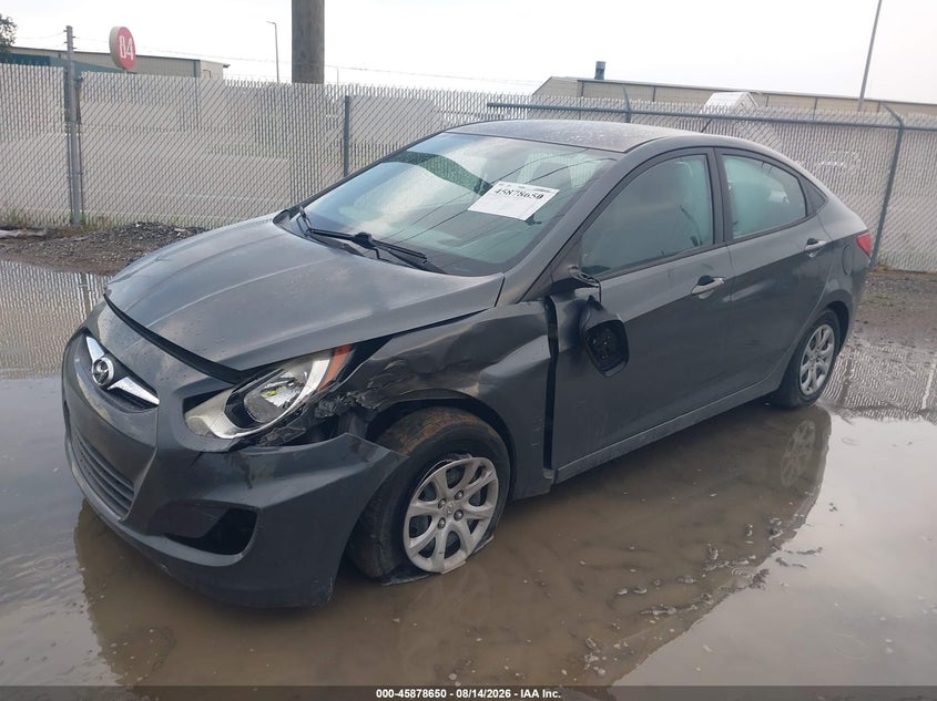 2013 HYUNDAI ACCENT auction photo 2
